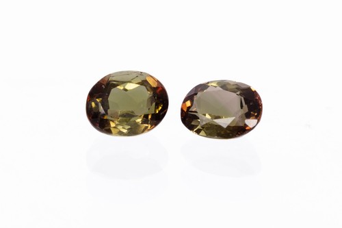 Andalusite oval cut - tw,